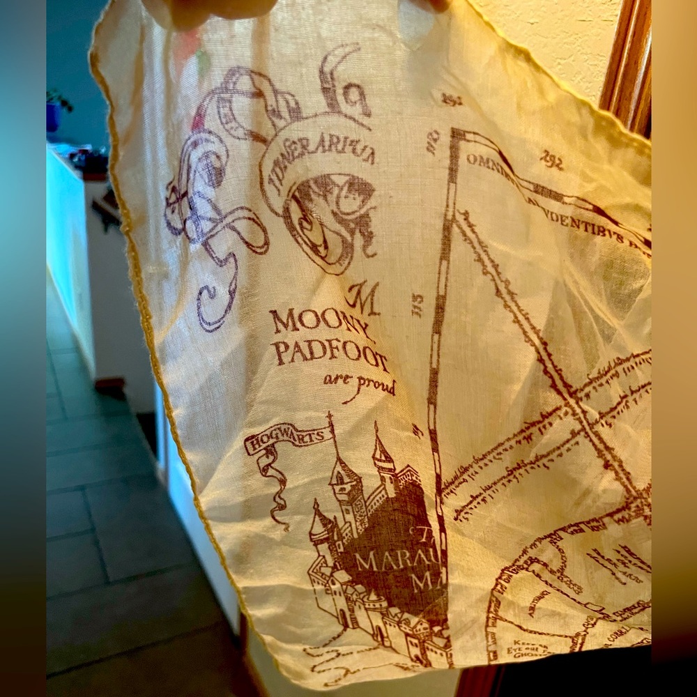 Harry Potters Marauders Map scarf